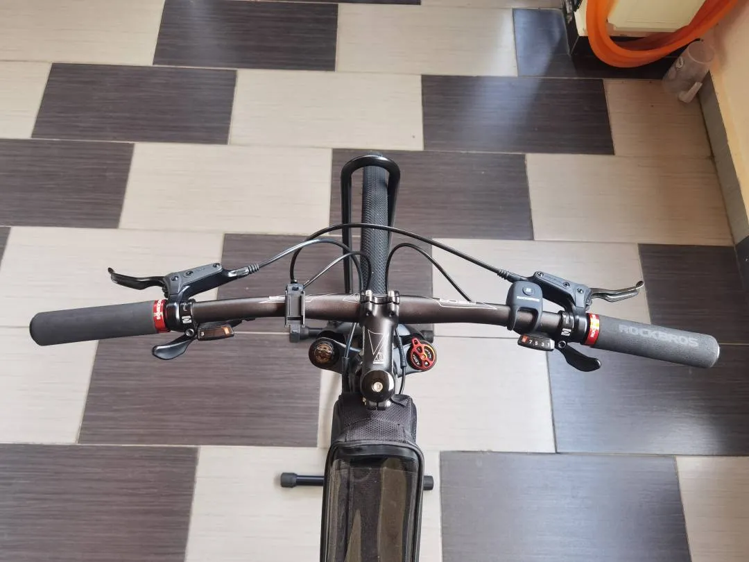 Java Vetta MTB 29" with Deuter Wheelset