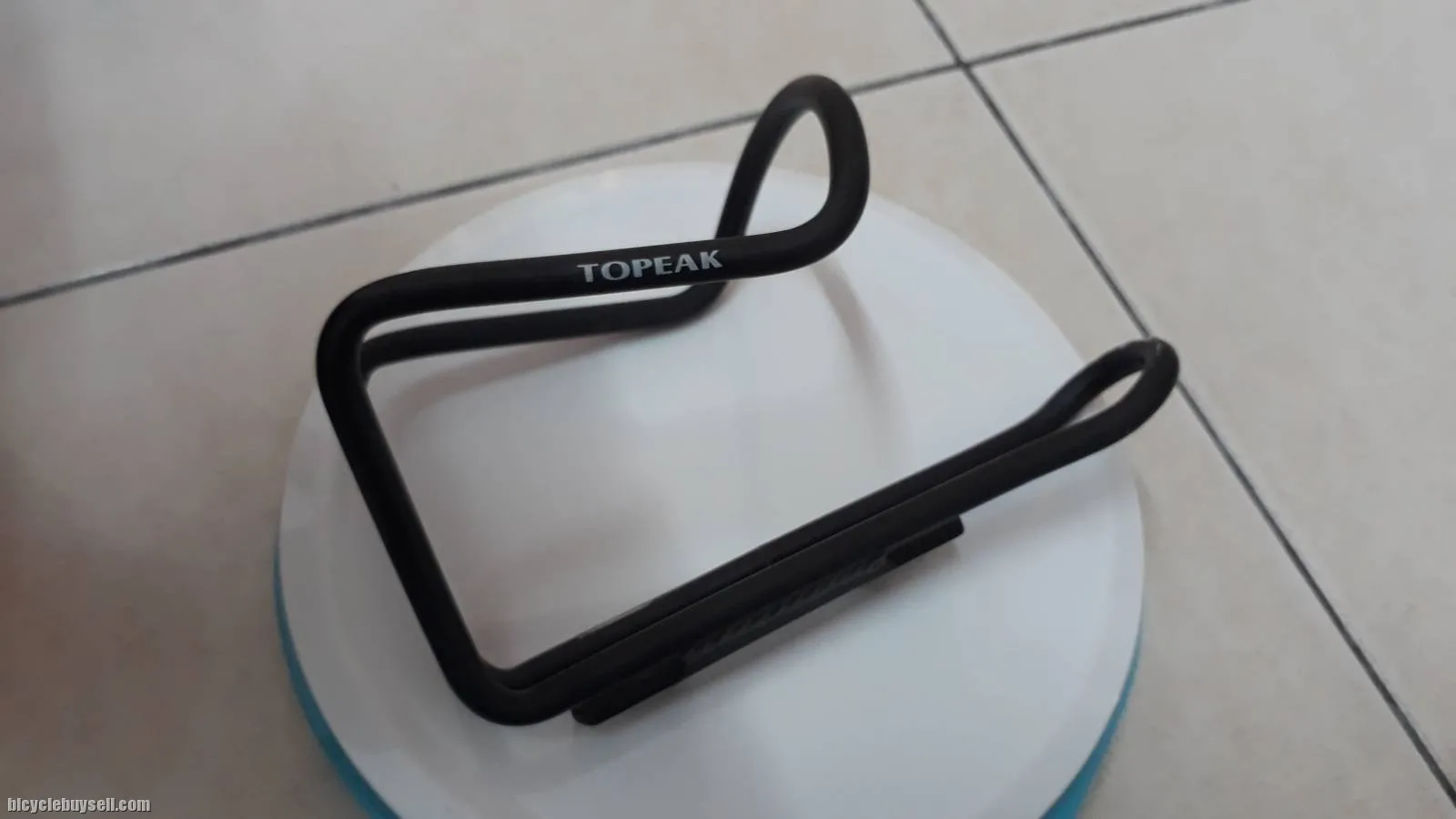 (SOLD)Used Topeak Shuttle Cage Aluminium and Saddle Bag For Sale