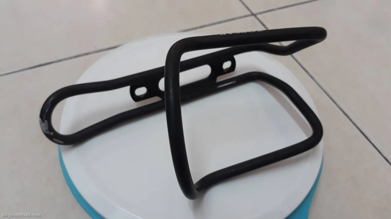 (SOLD)Used Topeak Shuttle Cage Aluminium and Saddle Bag For Sale