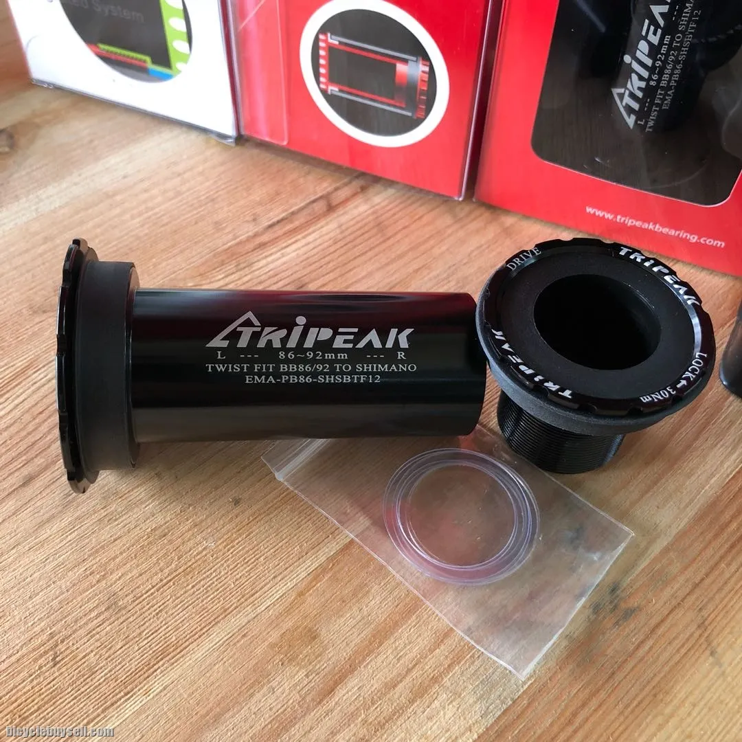 TRIPEAK BB86/92 PRESSFIT TWIST LOCK CERAMIC BOTTOM BRACKET