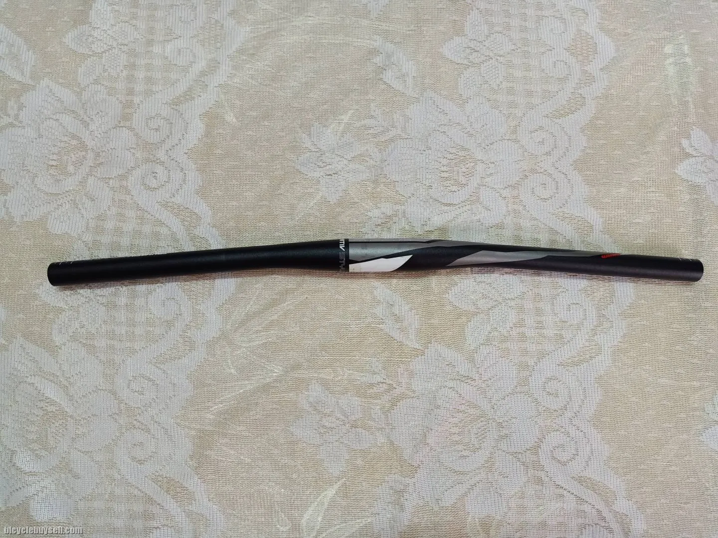 TRUVATIV STYLO T30 Flat MTB Handlebars