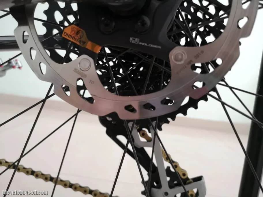 MERIDA BIG.NINE CF3 CARBON