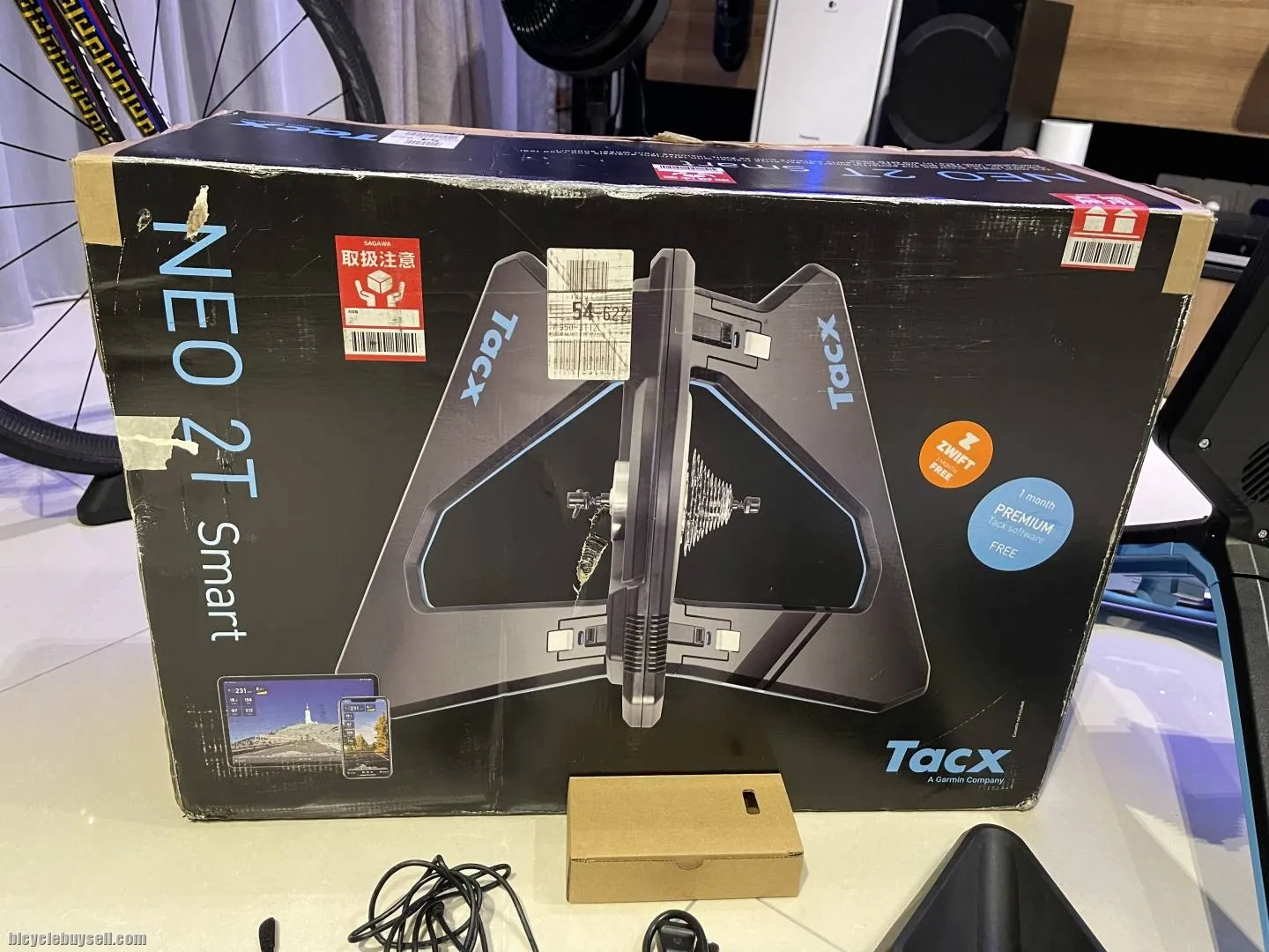 Tacx Neo 2T smart trainer indoor 99% new original condition