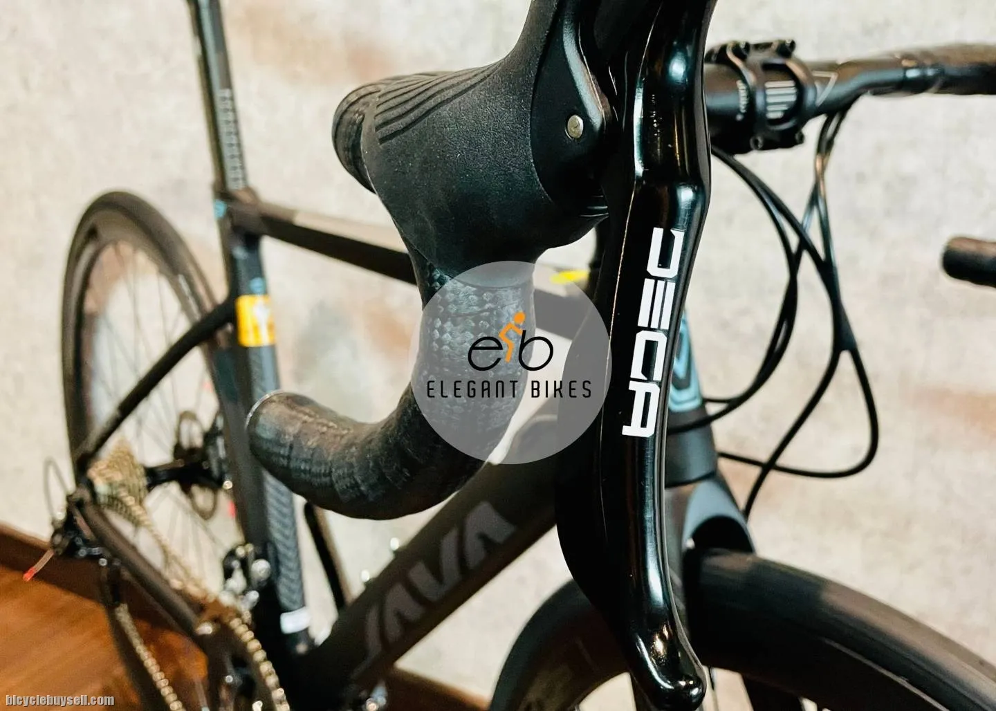 UCI JAVA SILURO 3 AERO CARBON FORK 22SP DECA