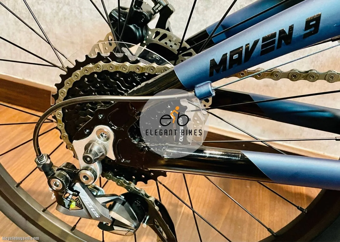NEW CAMP MAVEN 9SP SHIMANO HYDRAULIC BRAKE