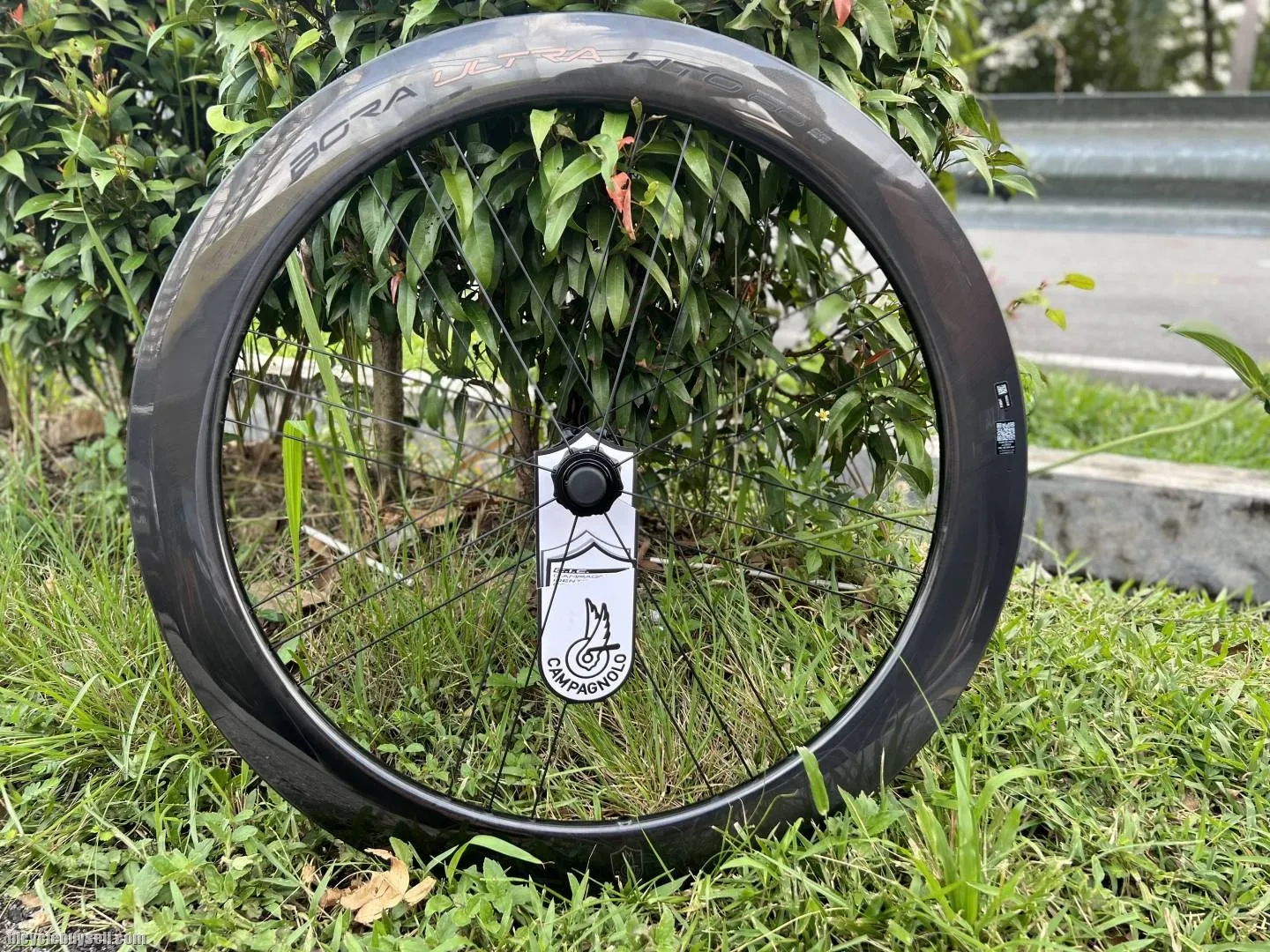 CAMPAGNOLO BORA ULTRA WTO 60 BLACK LABEL