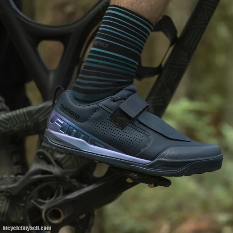 SHIMANO AM9 SH-AM903 NEW ARMORED FLAGSHIP DOWNHILL/ENDURO