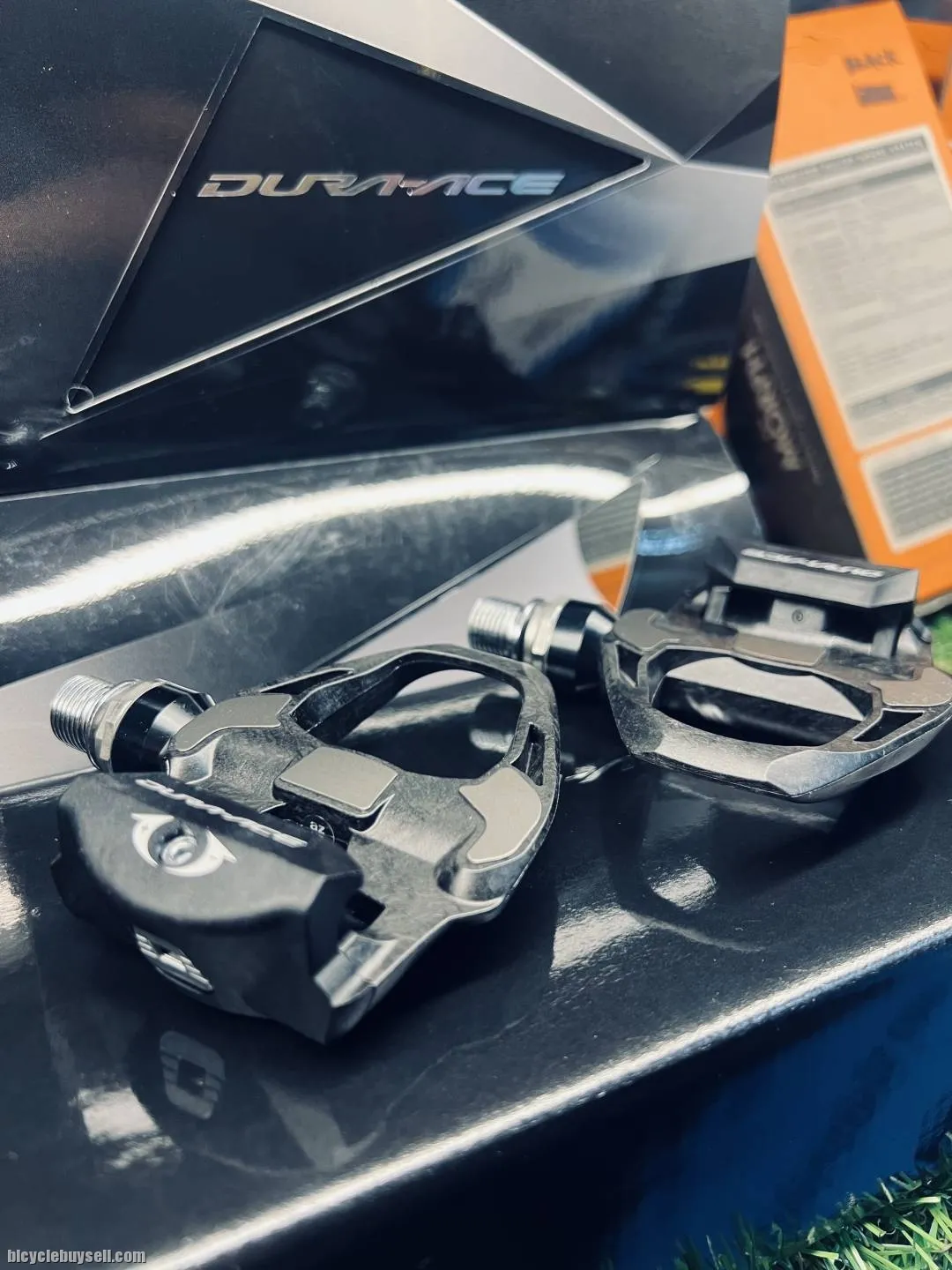 SHIMANO DURA ACE R9100 PEDAL STANDARD AND +4MM