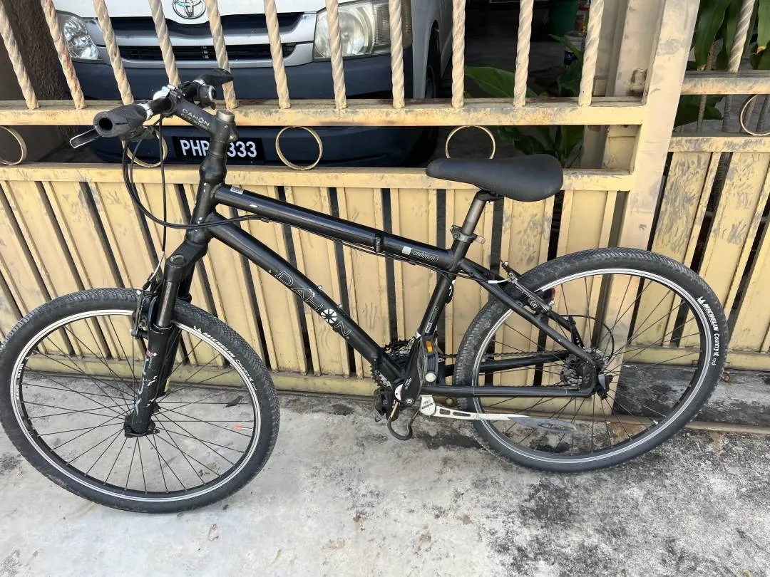 Dahon 26 inch folding bike