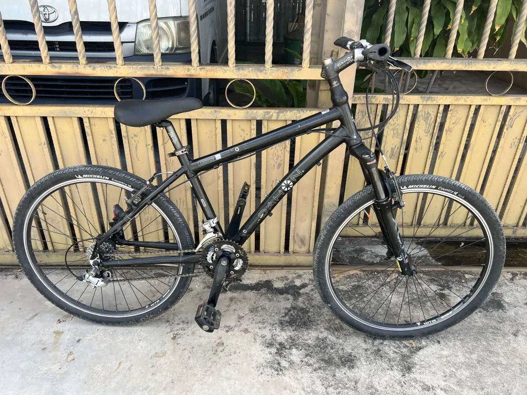 Dahon 26 inch folding bike