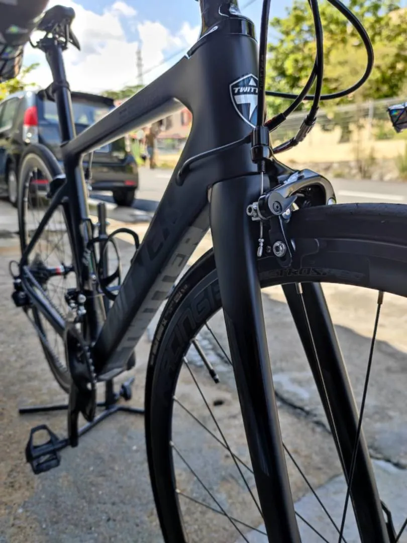 Twitter Stealth Pro Carbon Roadbike