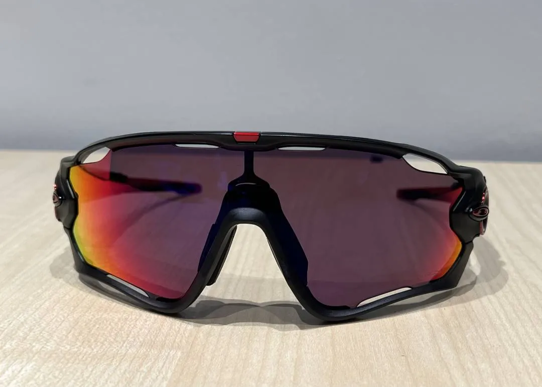 [SOLD!!] Used Oakley Jawbreaker Matte Black
