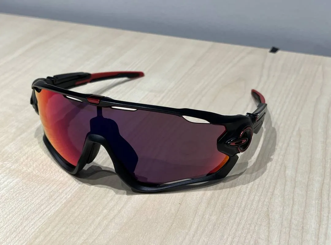 [SOLD!!] Used Oakley Jawbreaker Matte Black