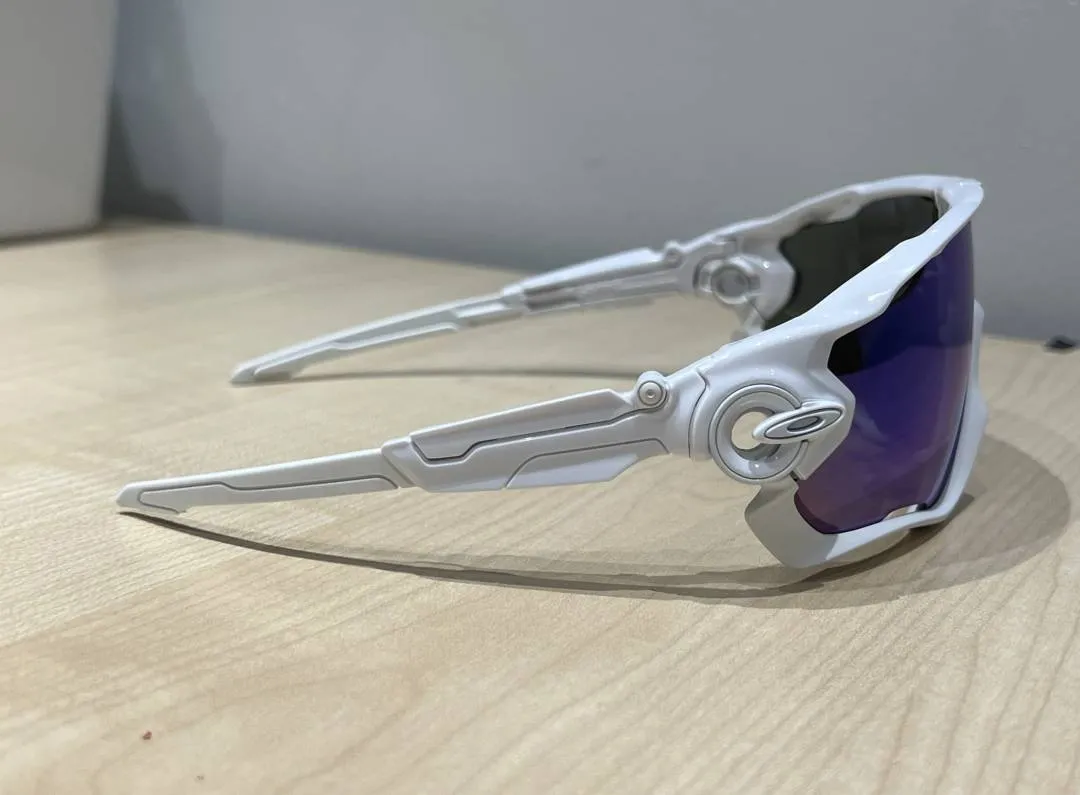 [SOLD!!] Used Oakley Jawbreaker Polished White