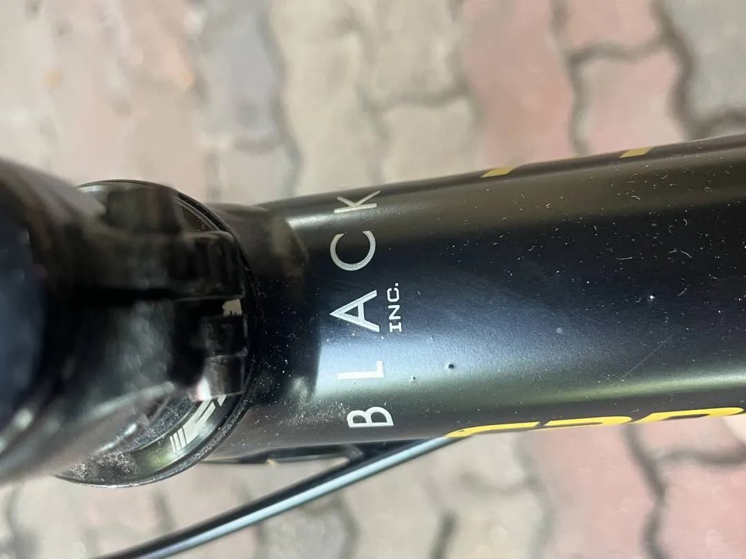 Cannondale caad10 black inc
