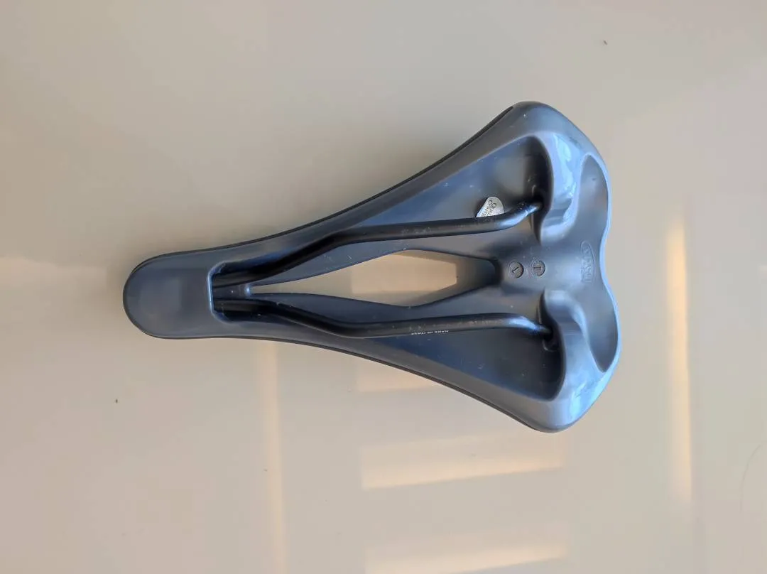 SELLE ITALIA S5 LADY SUPERFLOW - FEC alloy Rail