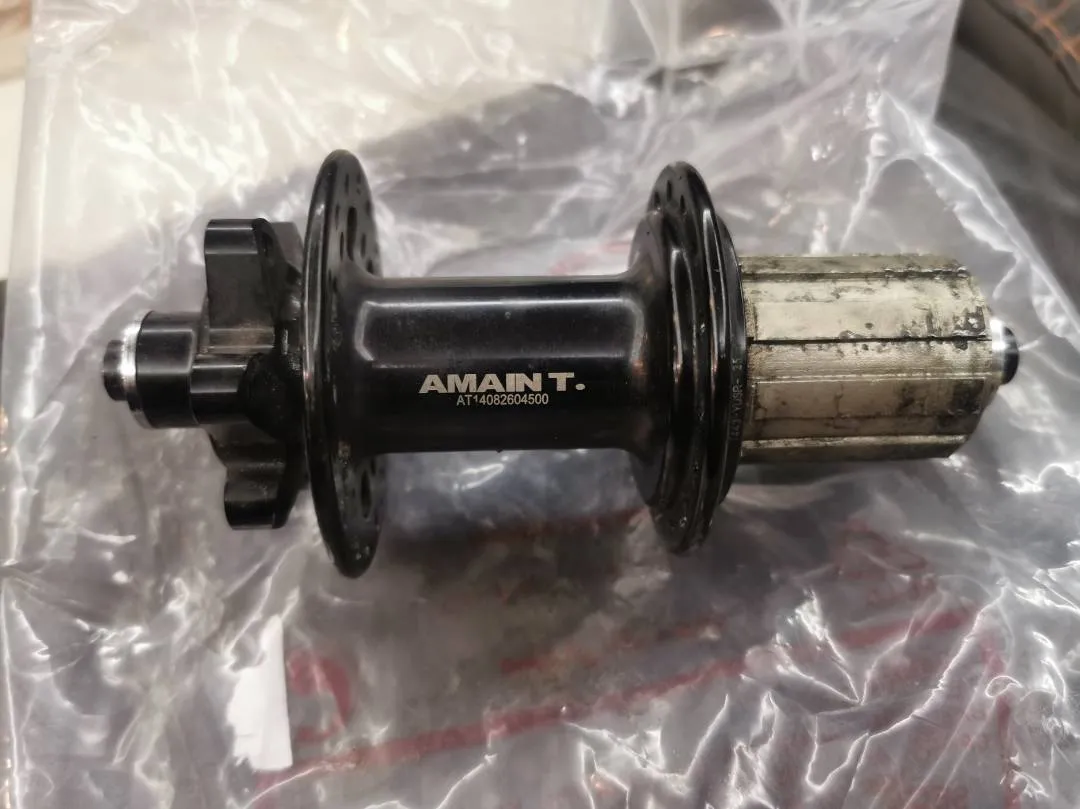 DT Swiss E1900 Spline 27.5 (Microspline) Boost
