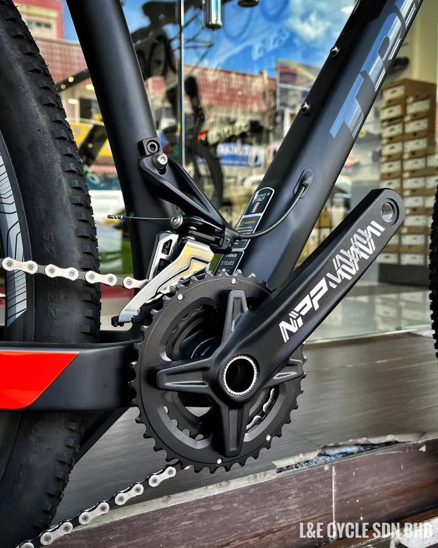 Trinx V1000 Pro 29 Carbon MTB
