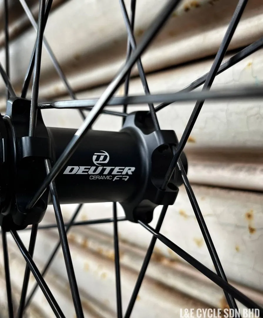 DEUTER Carbon Wheelset