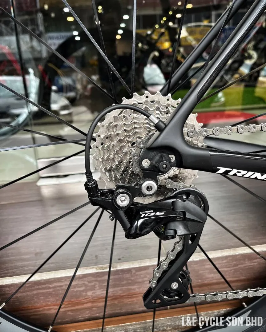 Trinx Rapid 2.0 Carbon Road Bike