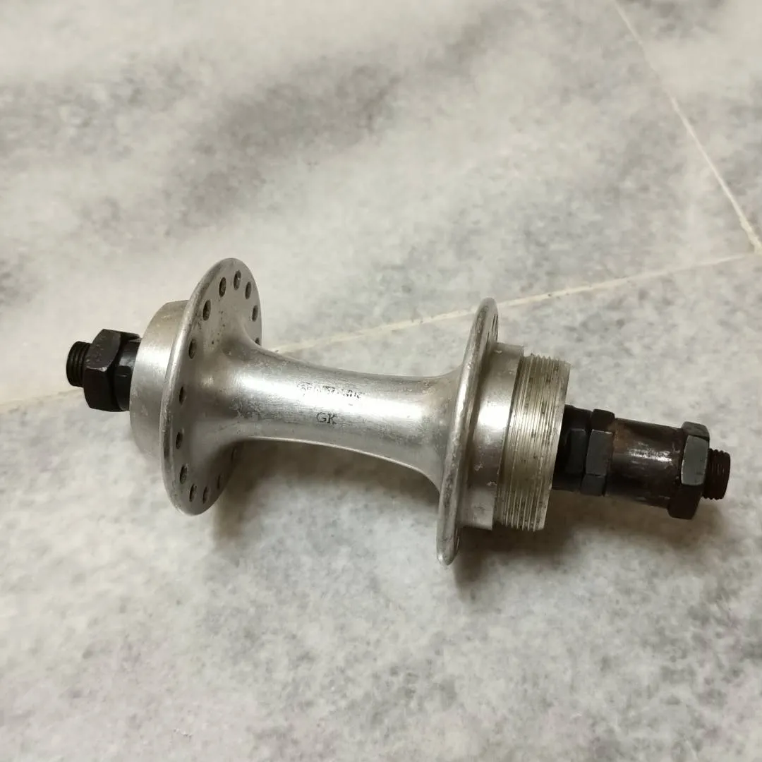 Suntour old-school rear hub (free wheel type)