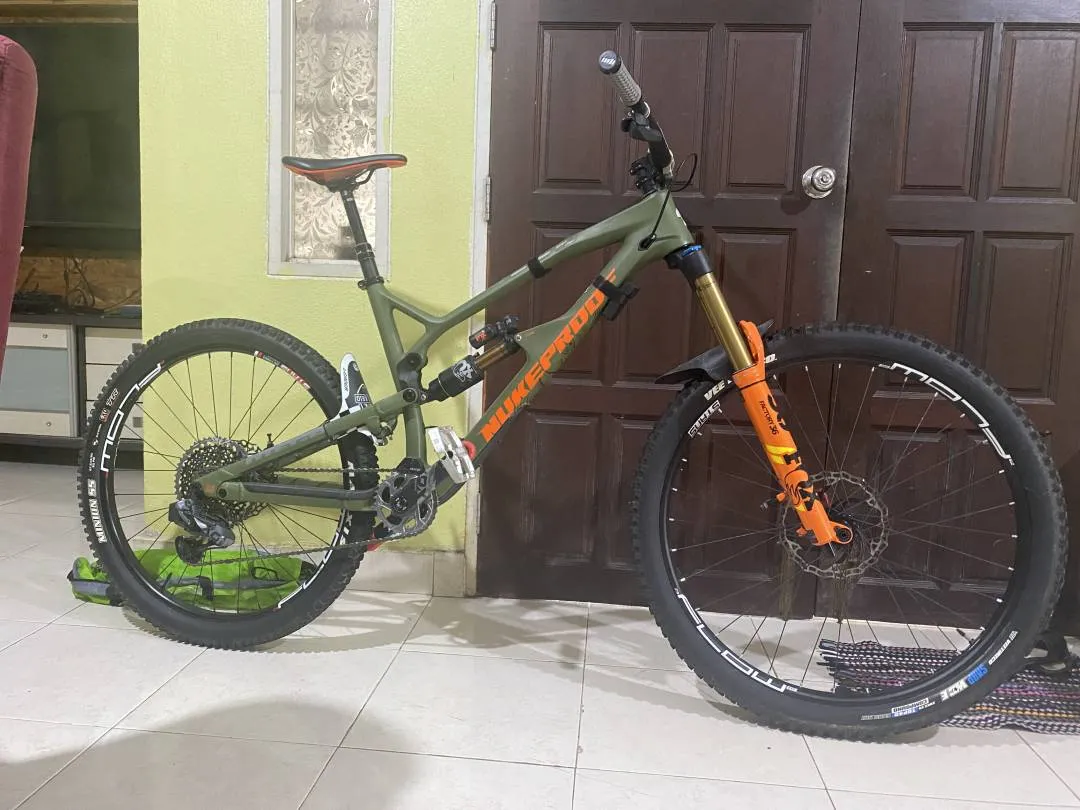 Nukeproof Mega