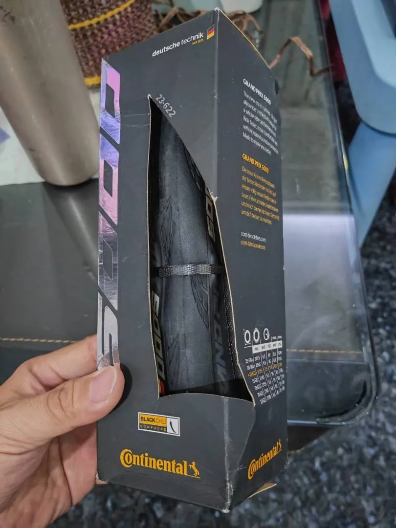 Continental tyre roadbike GP5000 &amp; GP4000S ii
