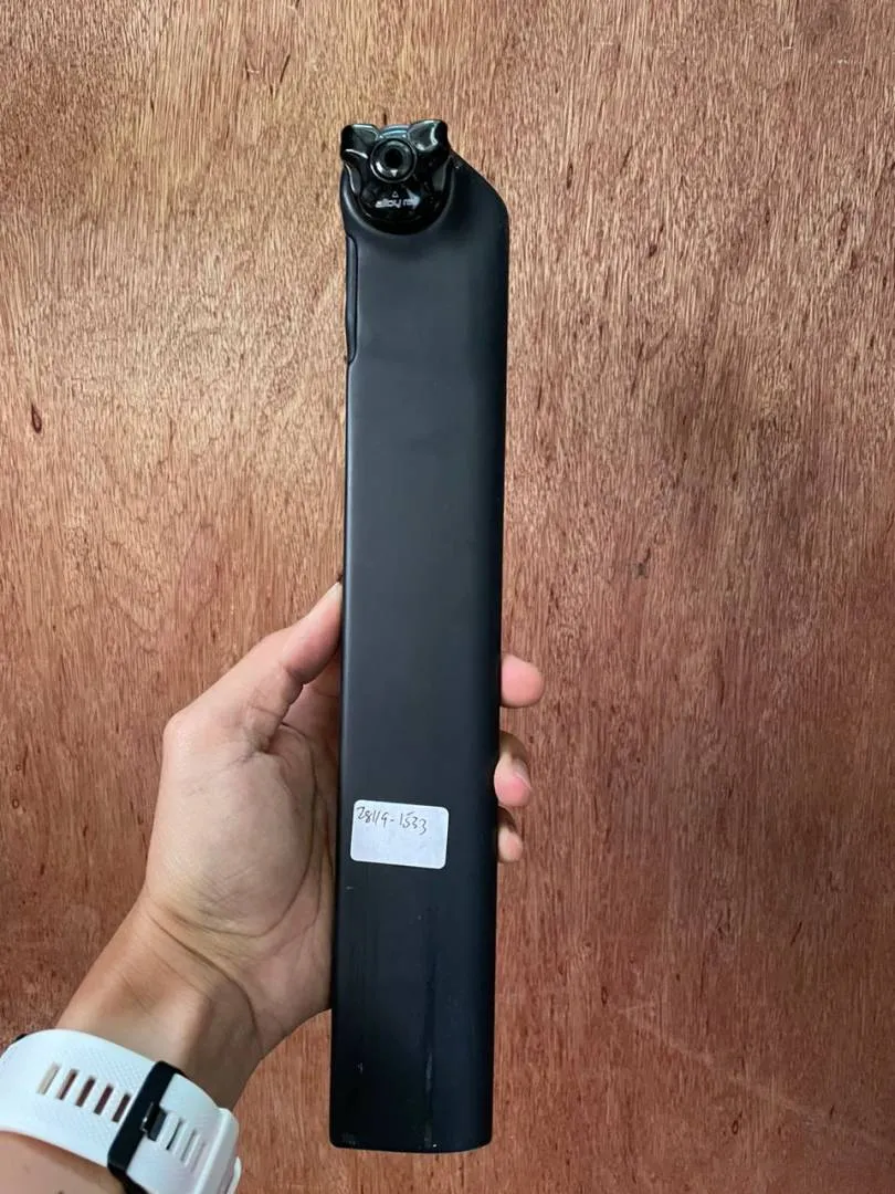 S-WORKS VENGE CARBON SEAT POST -50% LESS !