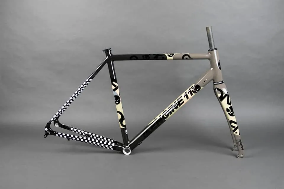 WTS Engine 11 x god and famous gravel frameset S size 50cm brand new
