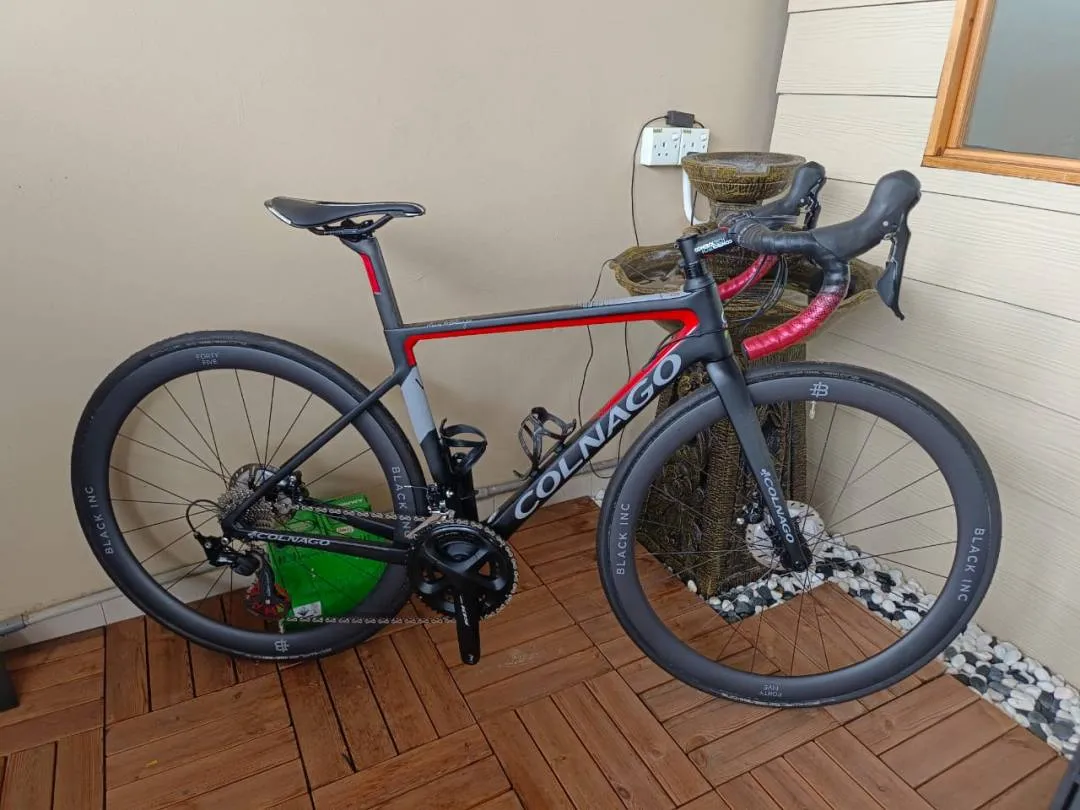 Colnago V3 Shimano Ultegra Disc Carbon Road Bike Red