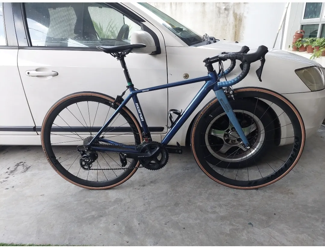 Kespor Zeus Roadbike