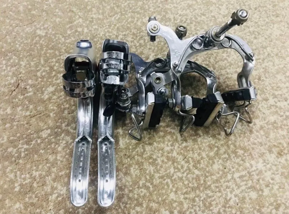 Shimano 600 Arabesque brake levers &amp; calipers