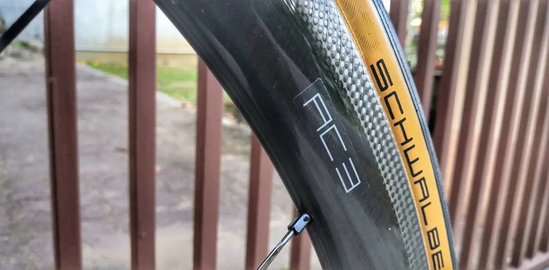 Trek Emonda SL ( Size 50 )