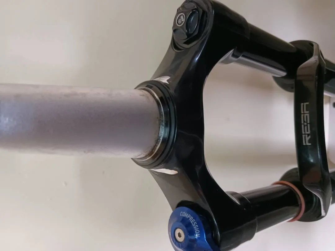 Rock Shock Reba 27.5 er