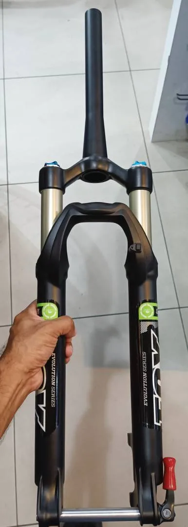 FOX fork 32 Float Evolution CTD 27.5, 100mm Thru Axel, Non Boost