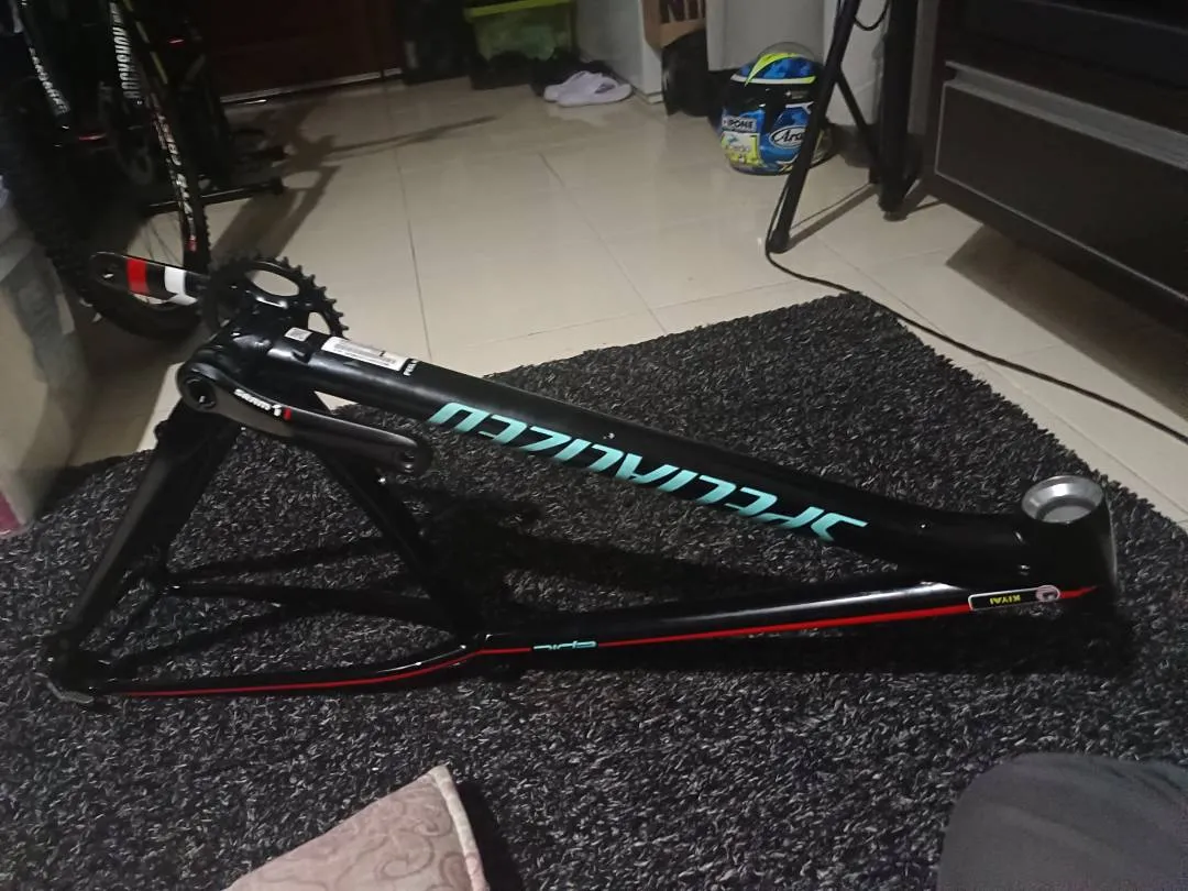 Specialized epic hardtail frame  saiz S