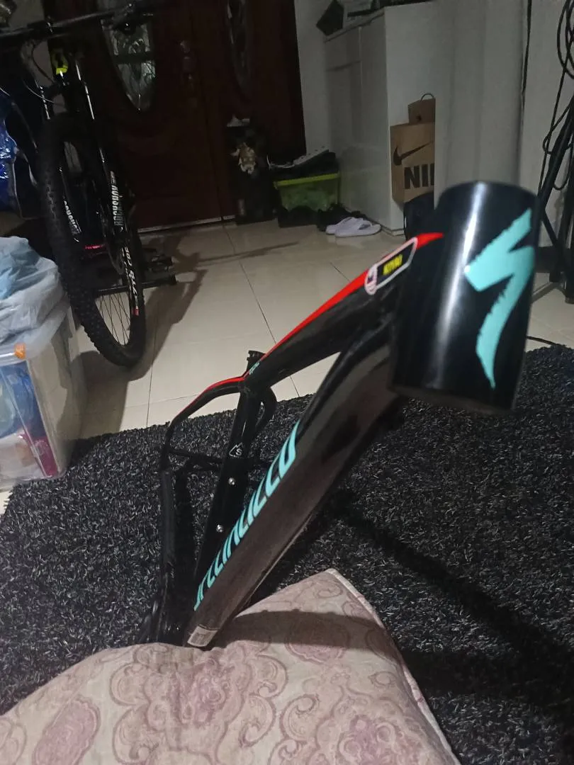 Specialized epic hardtail frame  saiz S