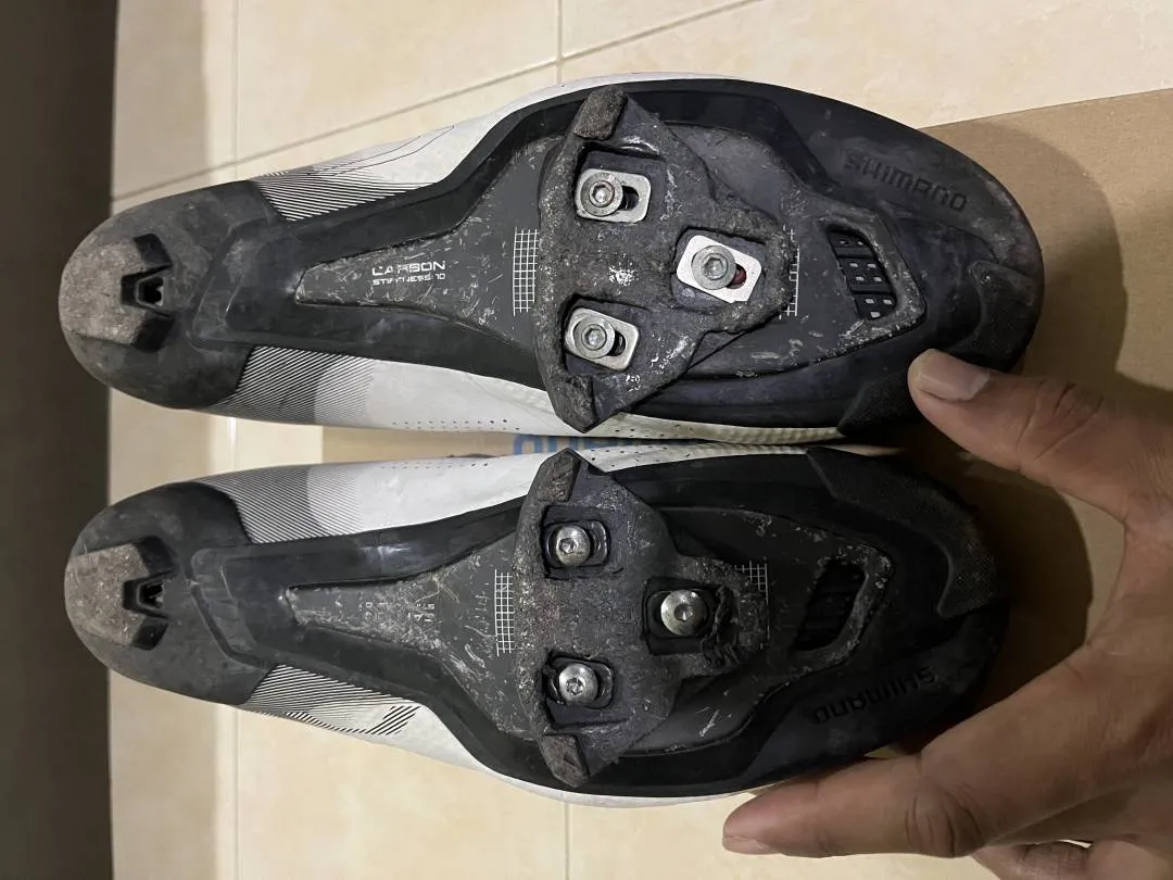 Shimano rc702 white 46 preloved