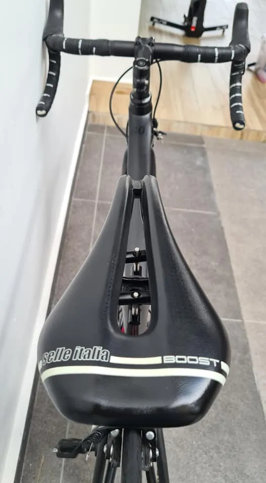 Argon 18 carbon road bike