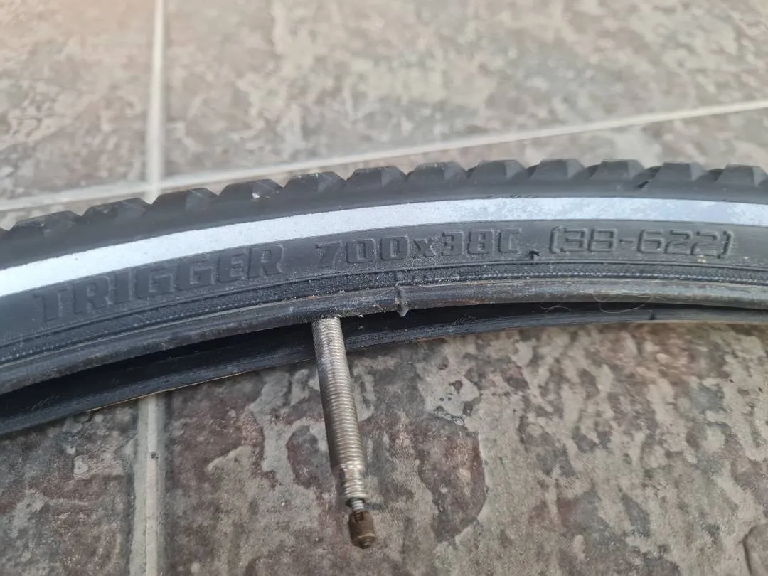 specialized trigger tyre