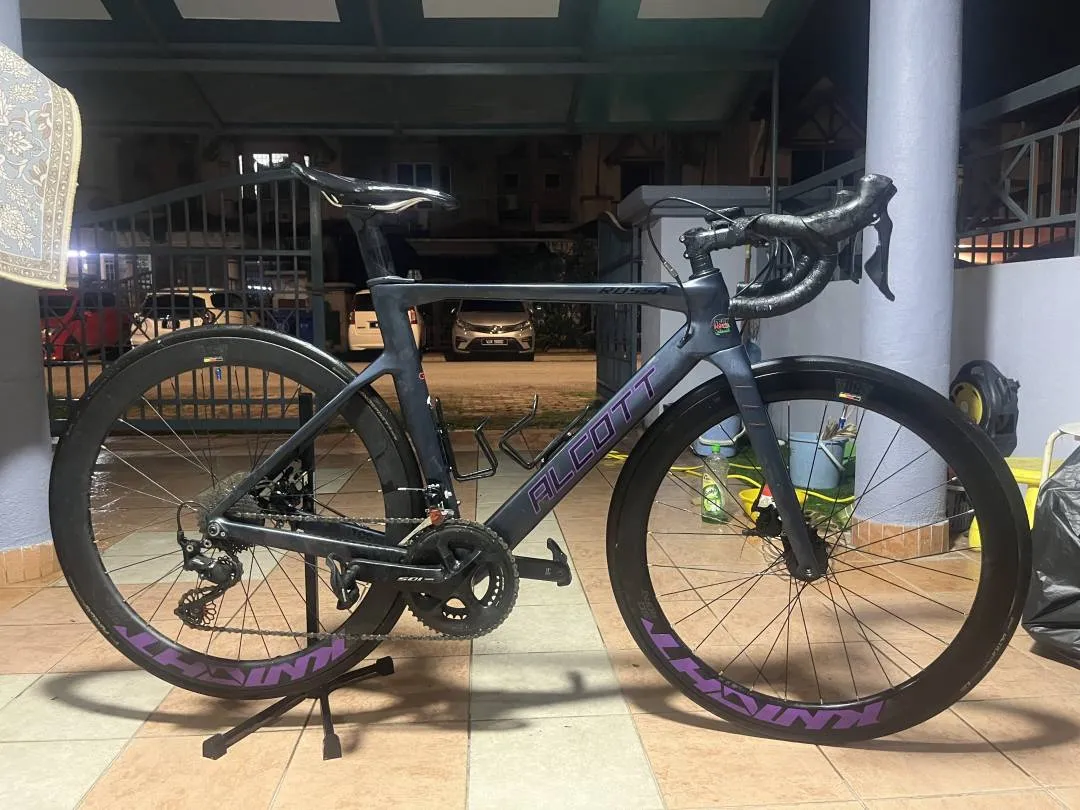Alcott Rossa Carbon 105