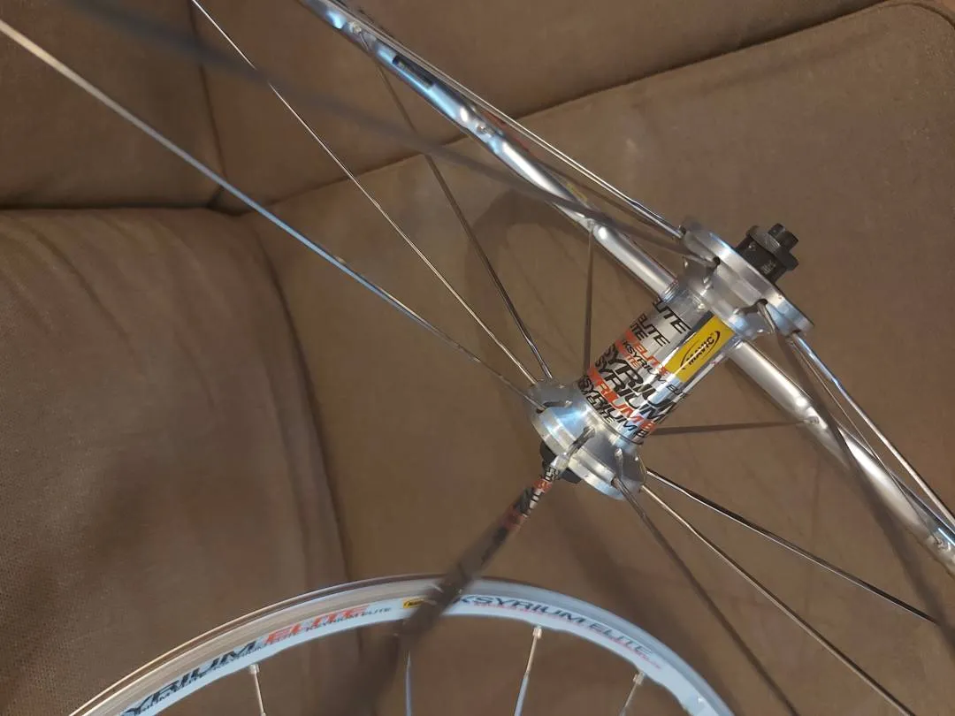 Rare SILVER Mavic Ksyrium Elite Wheelset