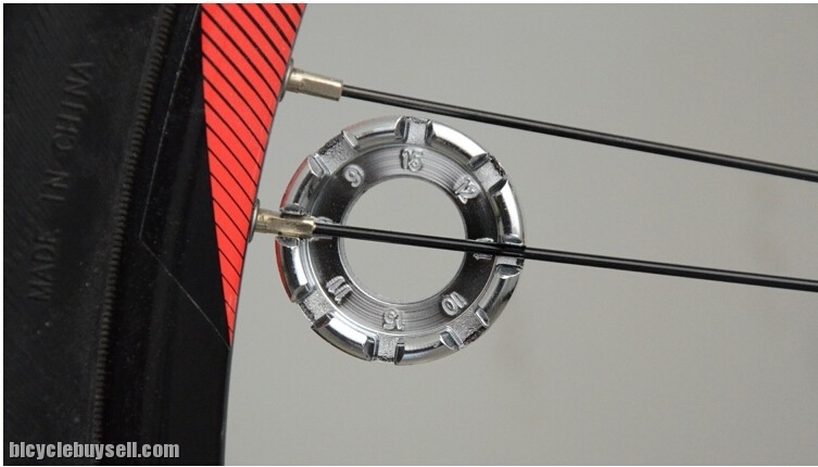 Spoke Adjustment Tool