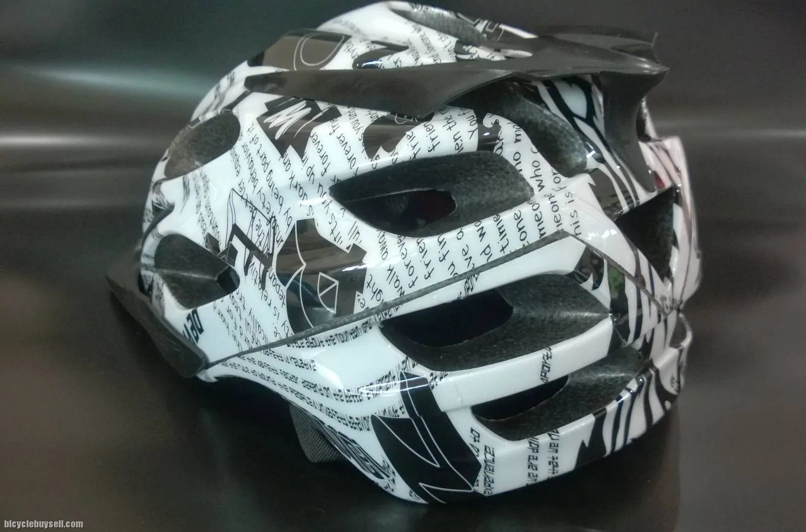 Twitter All MTB Helmet