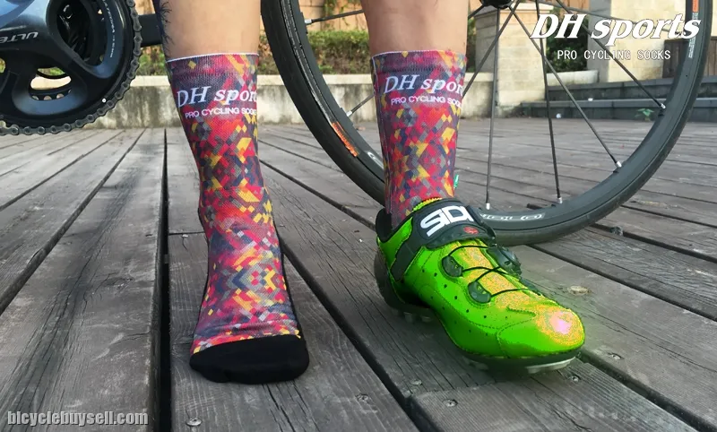 READY STOCK- Energetic Street Personality DH Sports Cycling Socks