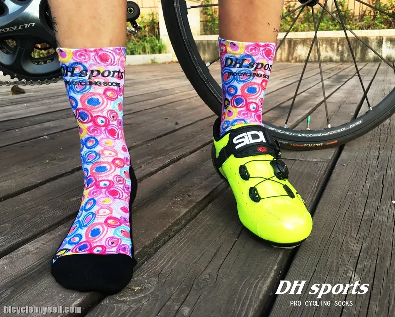 READY STOCK- Energetic Street Personality DH Sports Cycling Socks