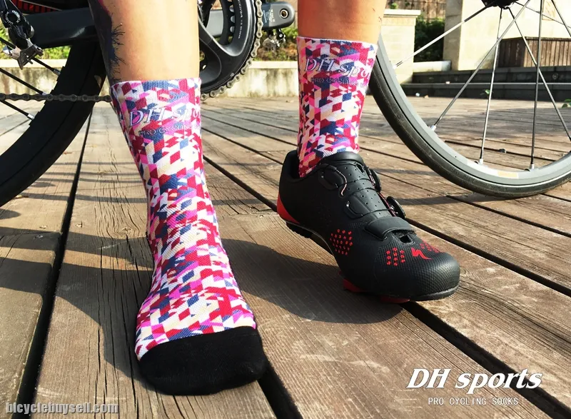 READY STOCK- Energetic Street Personality DH Sports Cycling Socks