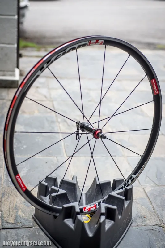 Vision Trimax 30 Front wheel - clincher caliper brake - CERAMIC BEARING
