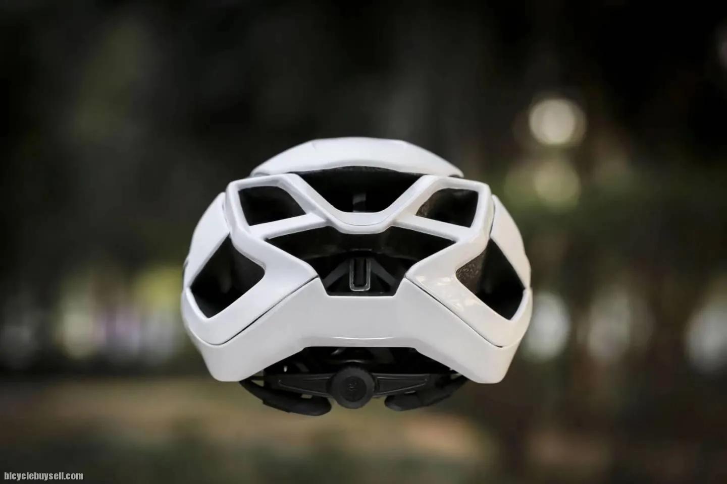PMT K-02 Aero Cycling Helmet Topi Basikal