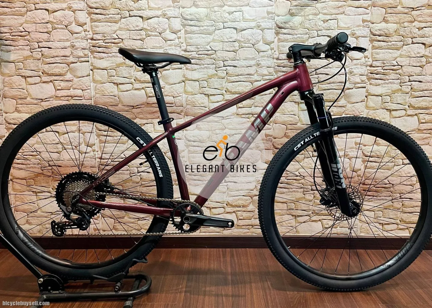 CAMP HYDES 29ER 12 SPEED SHIMANO DEORE/ AIR FORK /SHIMANO HOLLOW CRANKSET